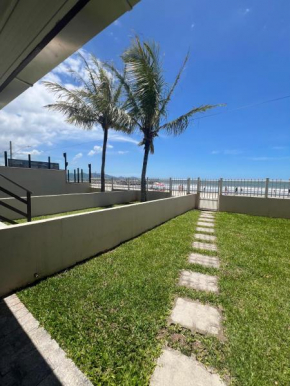 Casa na Praia Frente Mar 02